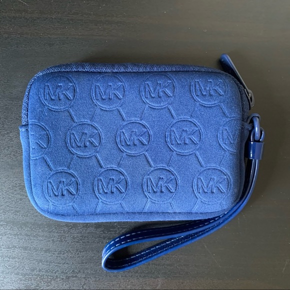 Michael Kors Blue Foam Wristlet - Picture 2 of 5